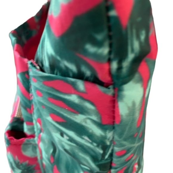 Nicole Miller New York Palm Tree Toiletry Bag Large Travel Bag 4 Compartments - Picture 5 of 13